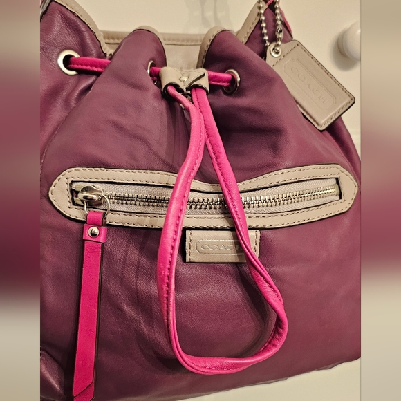 Coach Daisy Spectator Drawstring Bucket Bag - Picture 2 of 7